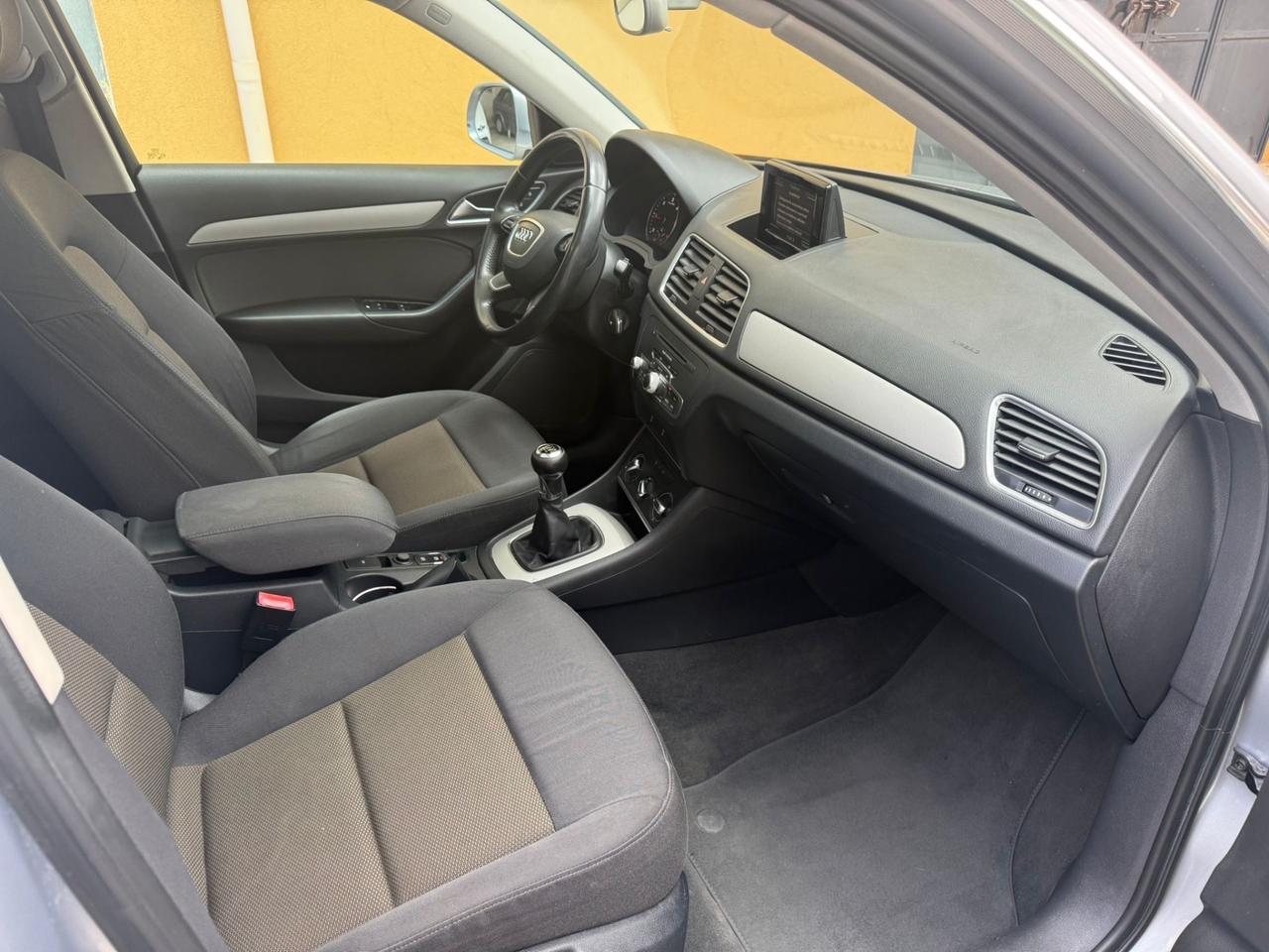 Audi Q3 2.0 TDI Advanced 140 cv