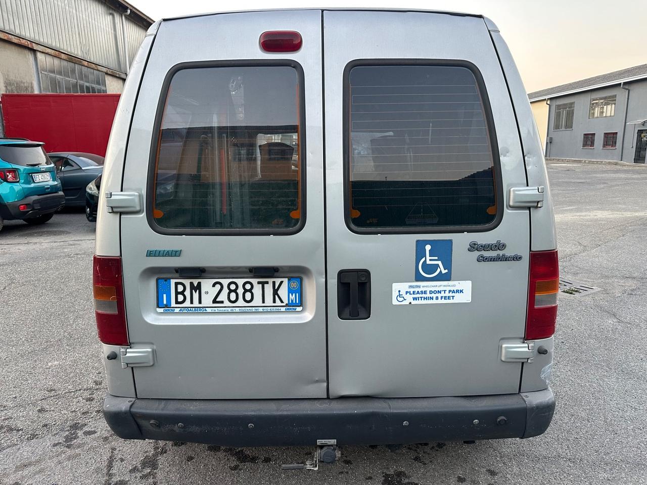 FIAT SCUDO CON SPONDA ELETTRICA TRASPORTI DISABILI