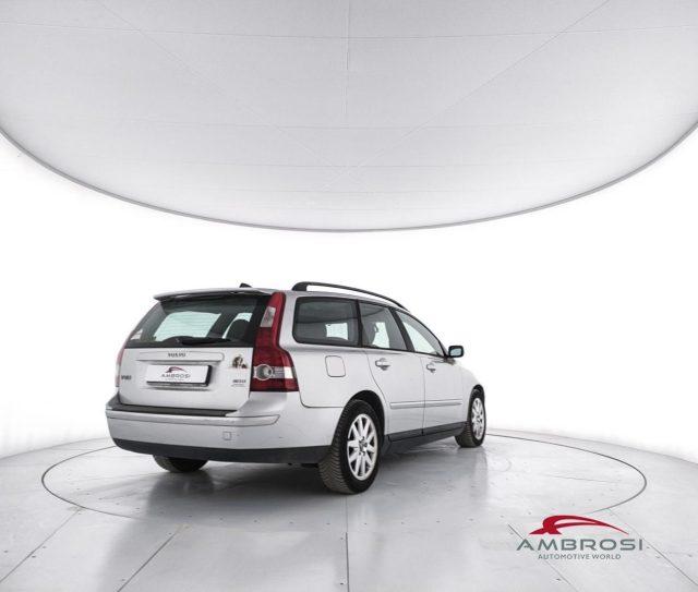VOLVO V50 2.0 D cat Momentum - PER OPERATORI DEL SETTORE