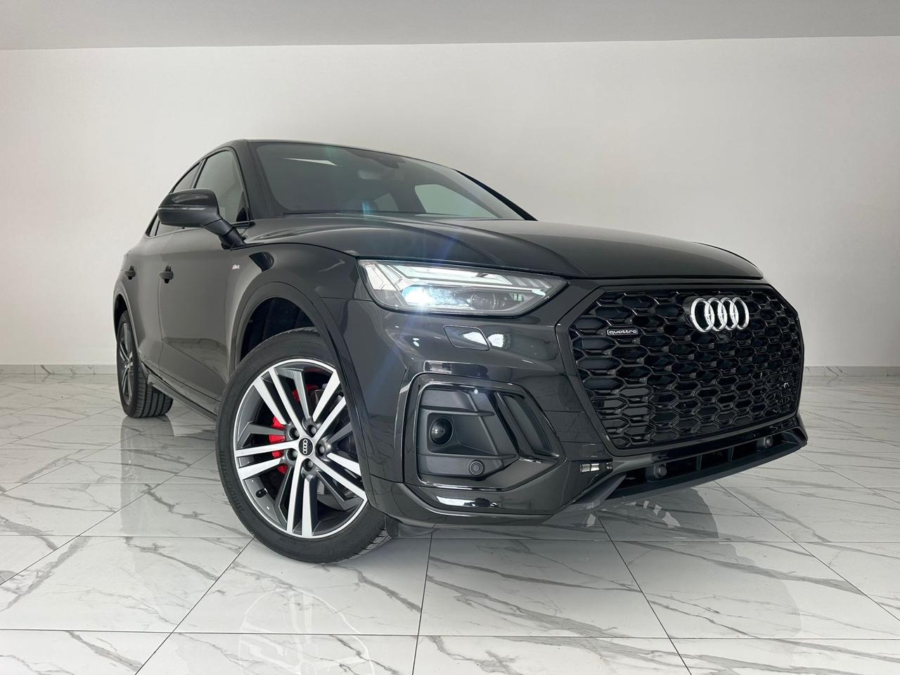 AUDI Q5 SPORTBACK S-LINE BLACK EDITION