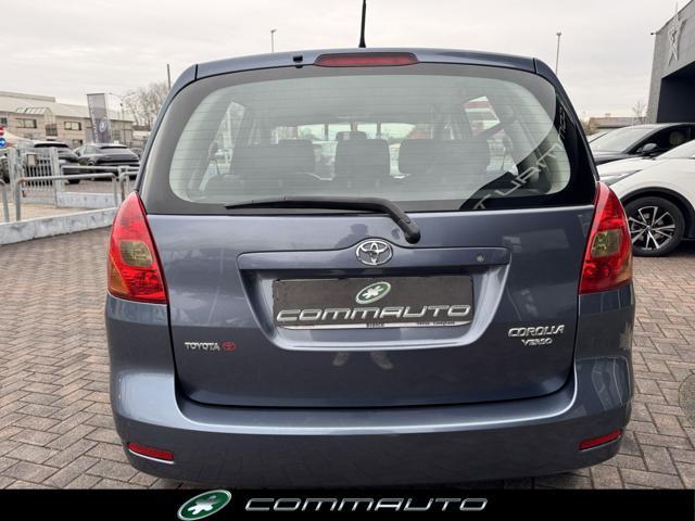 TOYOTA Corolla Verso 1.6 16V