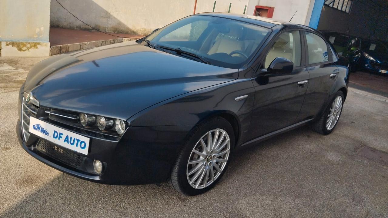 Alfa Romeo 159 2.4 JTDm 20V Exclusive Q-Tronic