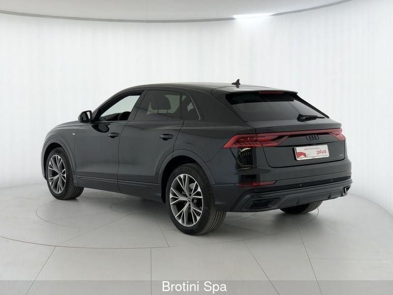 Audi Q8 45 TDI quattro tiptronic Sport