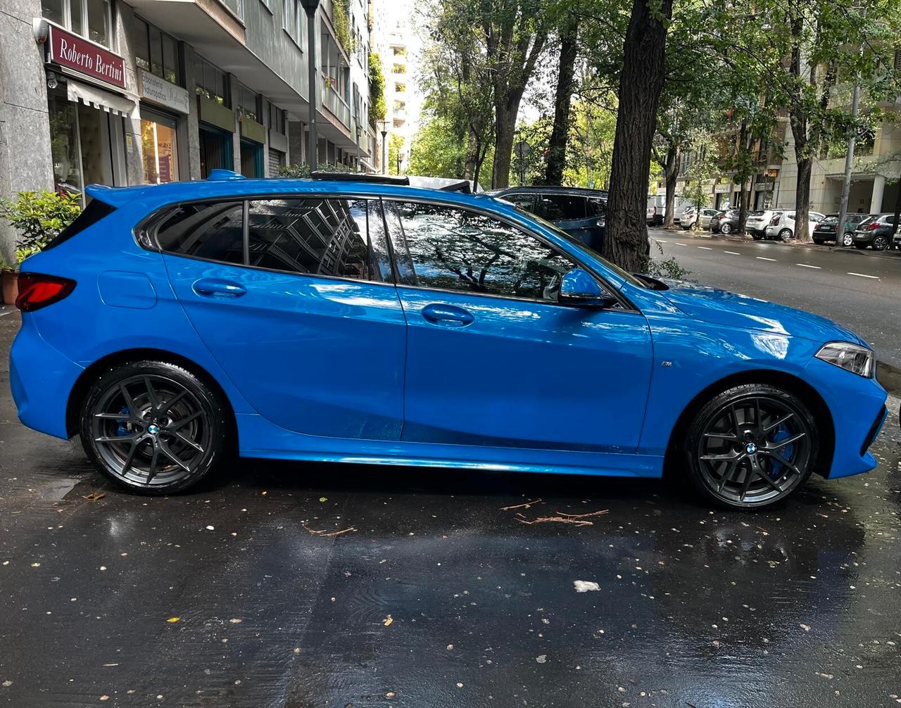 Bmw 120 120i 5p. Msport