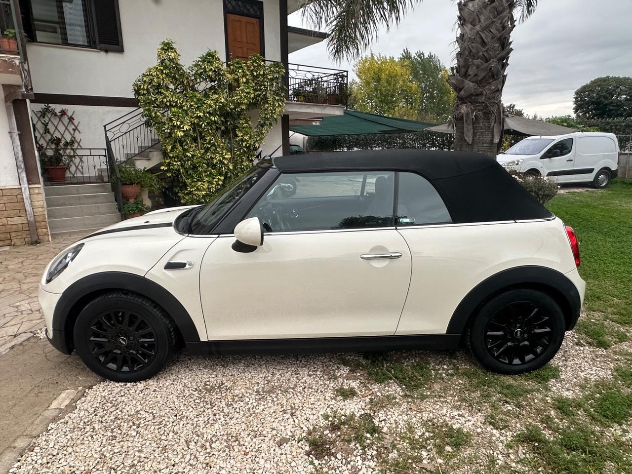 Mini Mini 1.5 Cooper Cabrio