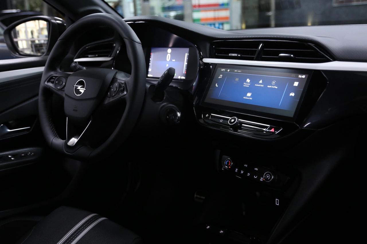 Opel Corsa 1.2 100 cv GS auto