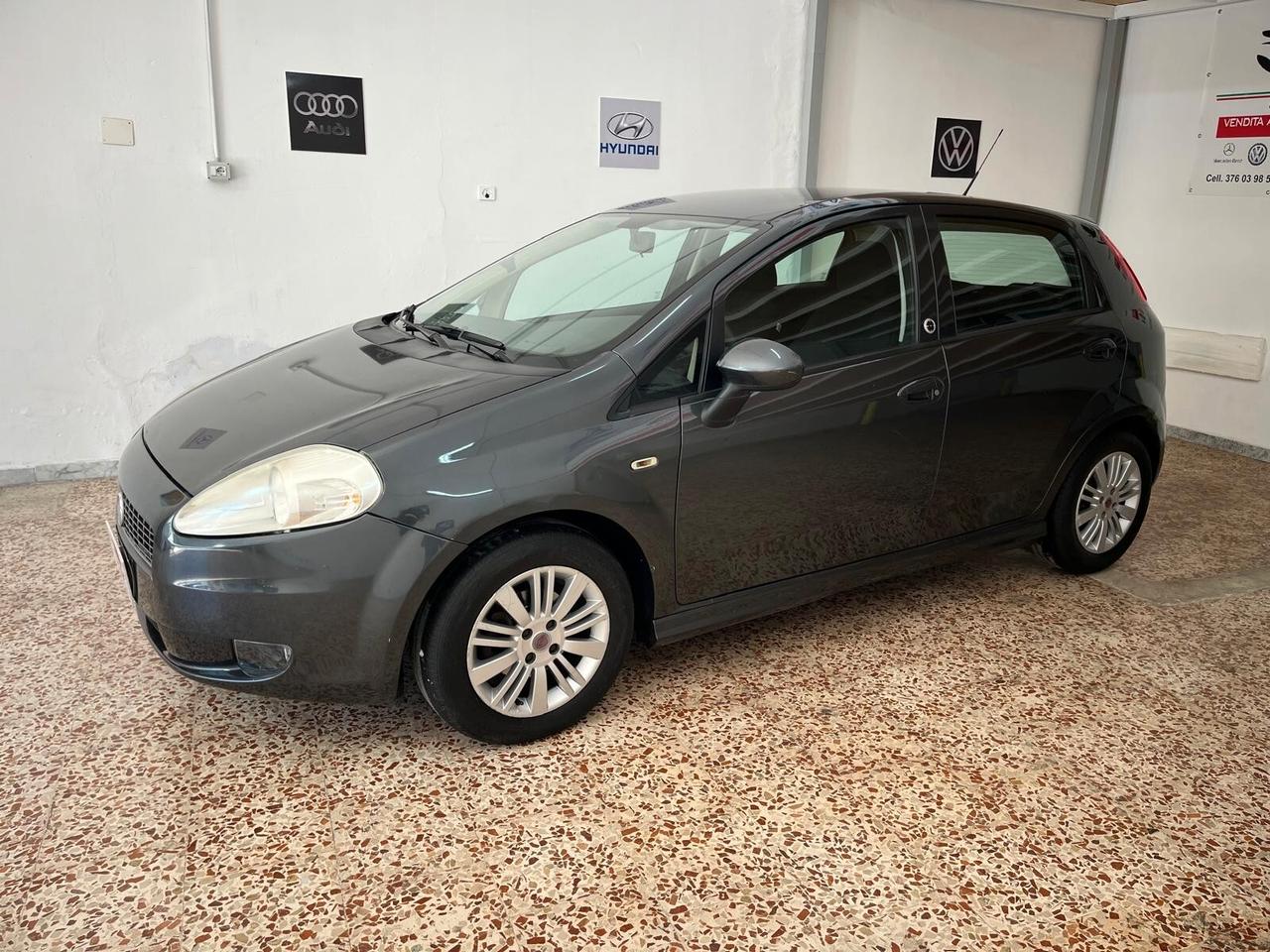 Fiat Grande Punto 1.3 MJT 75 CV 5 porte Dynamic