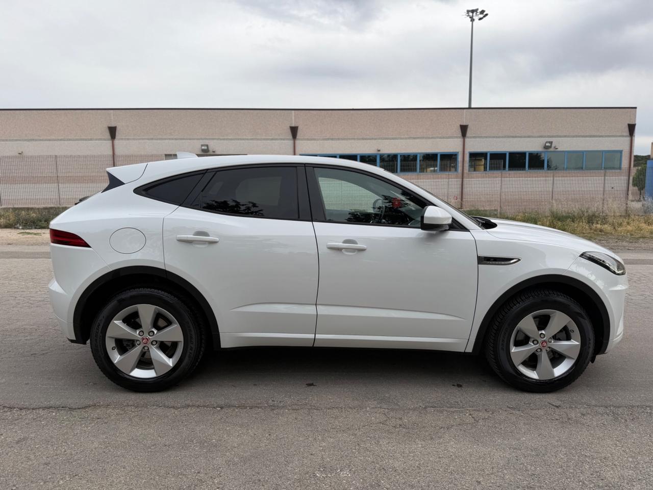 Jaguar E-Pace 2.0D 180 CV AWD R-Dynamic S