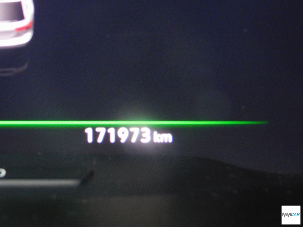 VOLKSWAGEN - Tiguan - 2.0 TDI DSG Advanced BMT