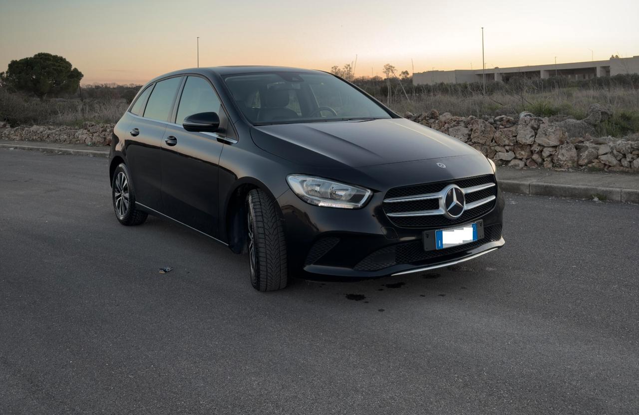 Mercedes-benz B 180 d Sport 2.0 116 cv