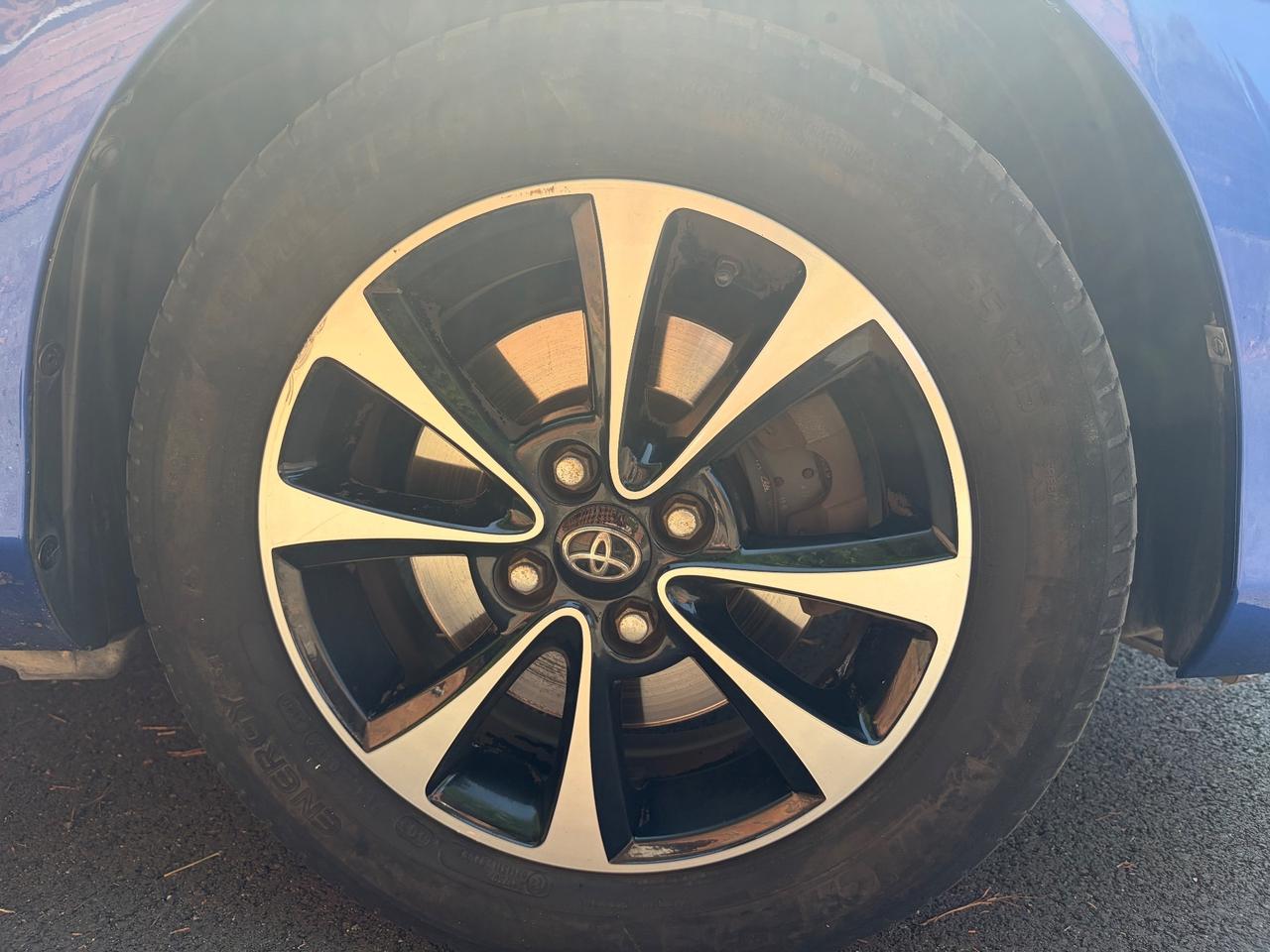 Toyota Yaris 1.5 Hybrid 5 porte Active 101 cav automatica