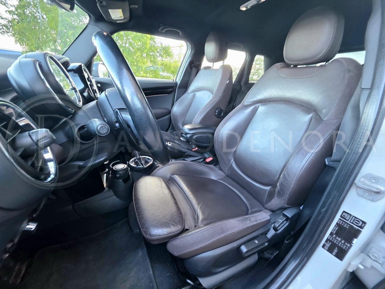 Mini 2.0 Cooper SD Business XL#AUTO#LED#PELLE#NAVI#AMBIENT LIGHT