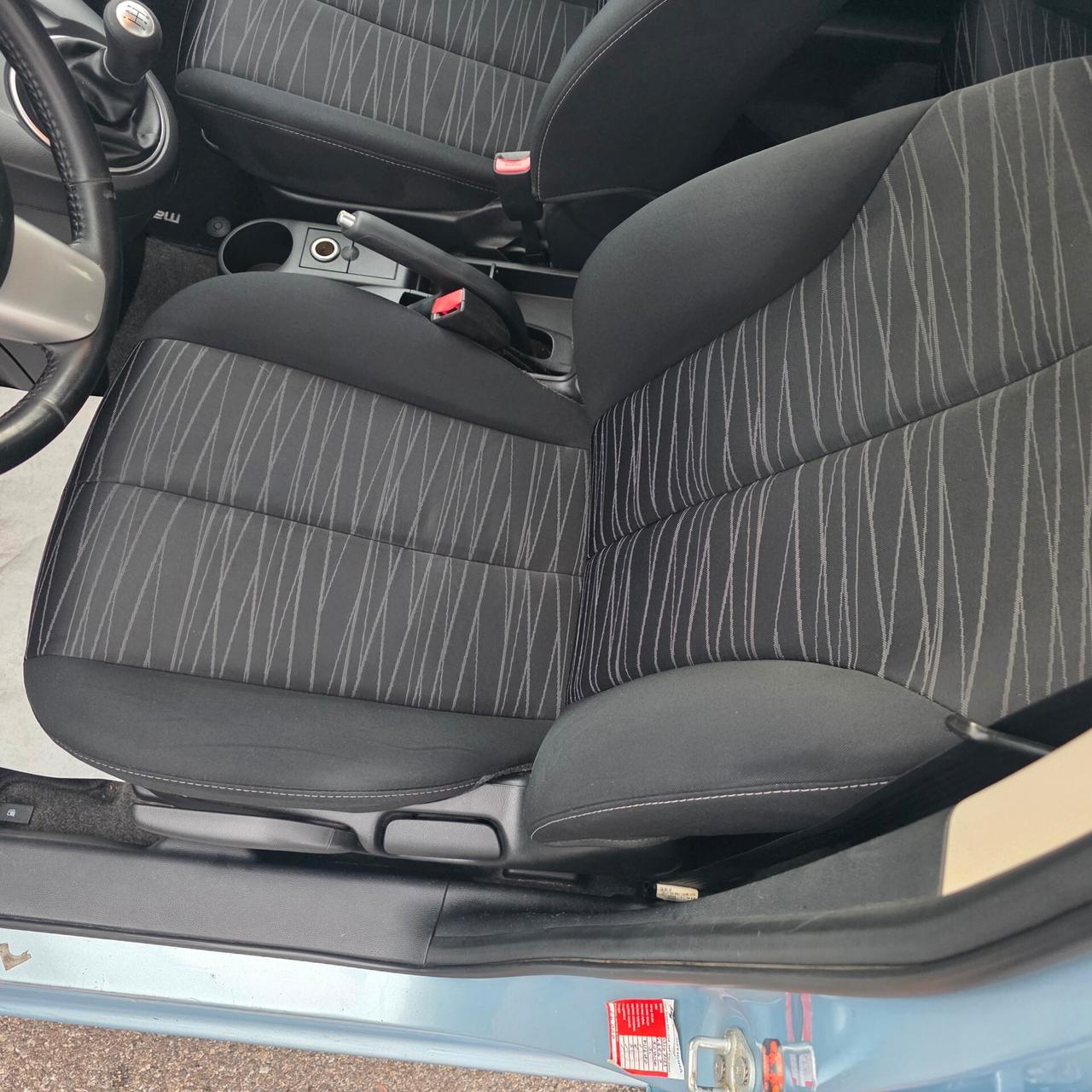 Mazda 2 1.3 16V 75CV 5p. NEOPATENTATI OK