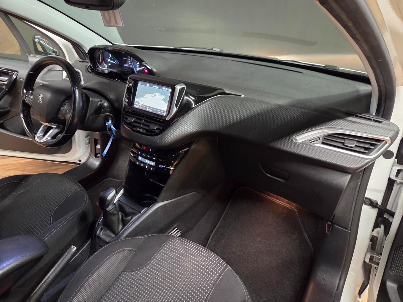 Peugeot 208 5 Porte 208 5p 1.2 puretech Allure s&s 82cv my18