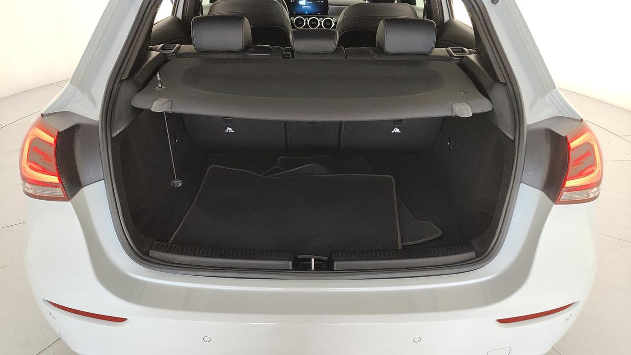 Mercedes-Benz A 180 d Sport auto