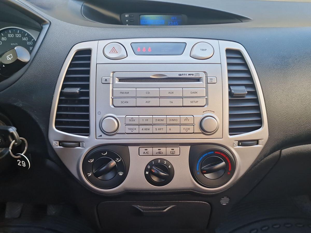 HYUNDAI I20 1.2 COMFORT