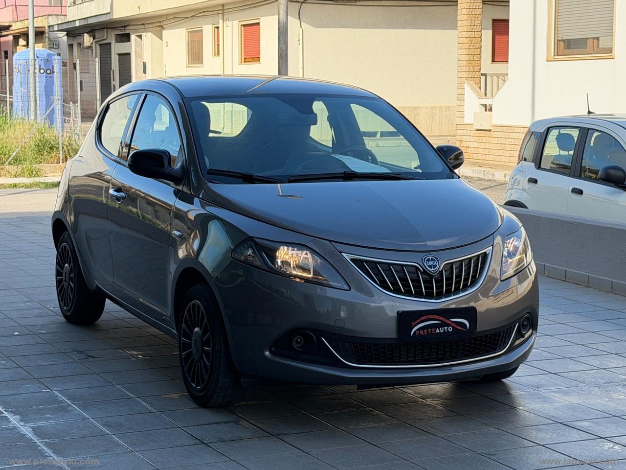 LANCIA Ypsilon 1.0 FireFly 5pS&S Hyb. Eco Silv.