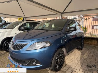 Lancia Ypsilon 1.0 firefly hybrid Gold s&s 70cv 5p.ti