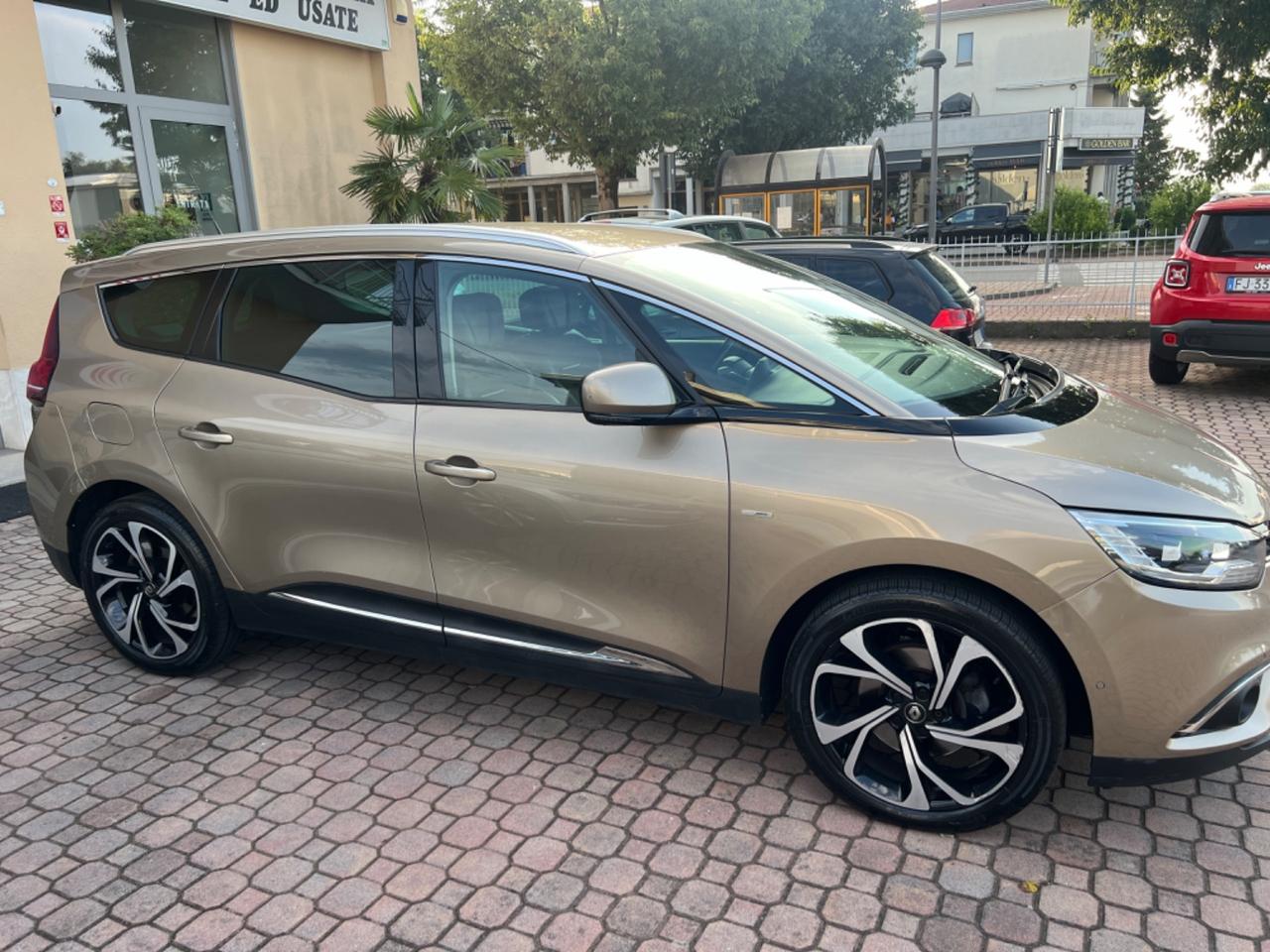 Renault Grand Scenic dCi 160 CV EDC Energy Bose