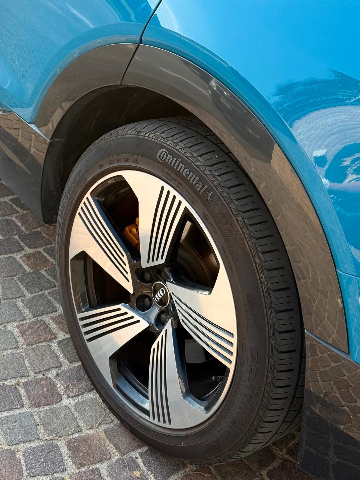 Audi Q8 e-tron 55 quattro S line edition
