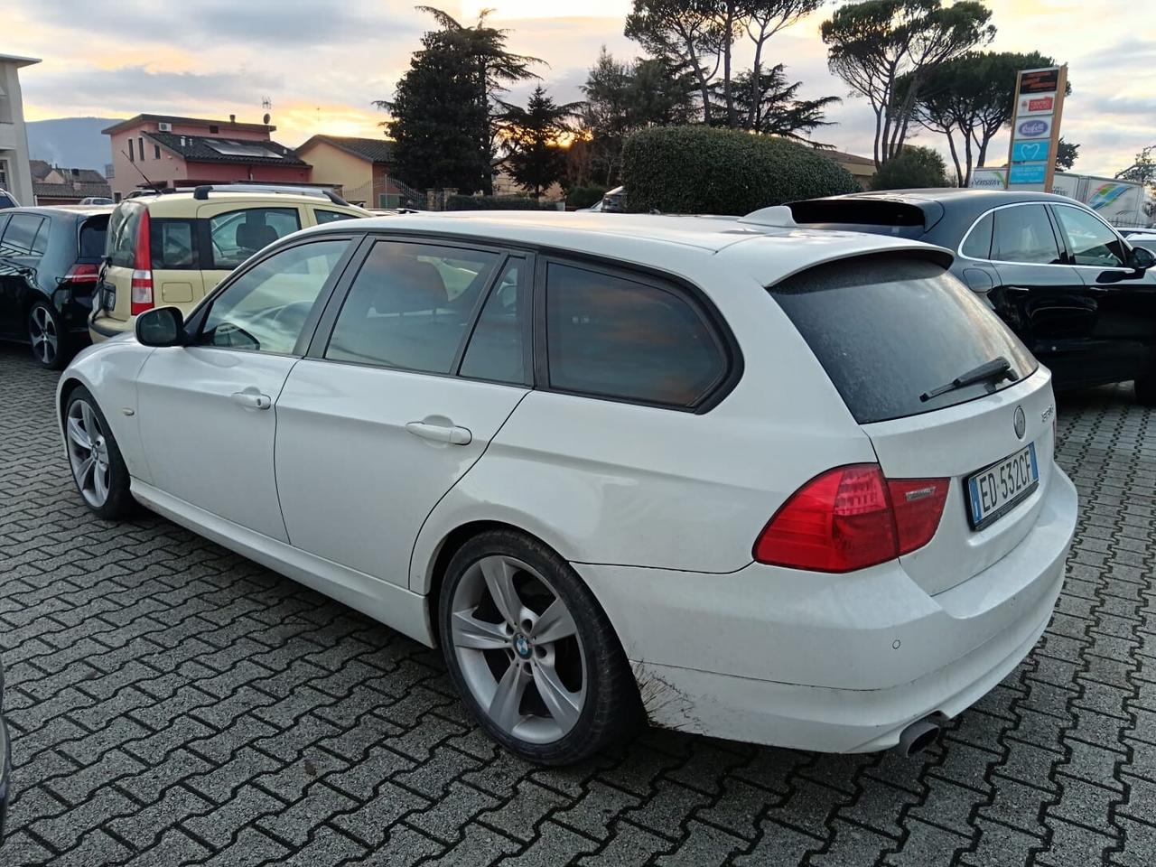 Bmw 320 320d cat Touring Attiva