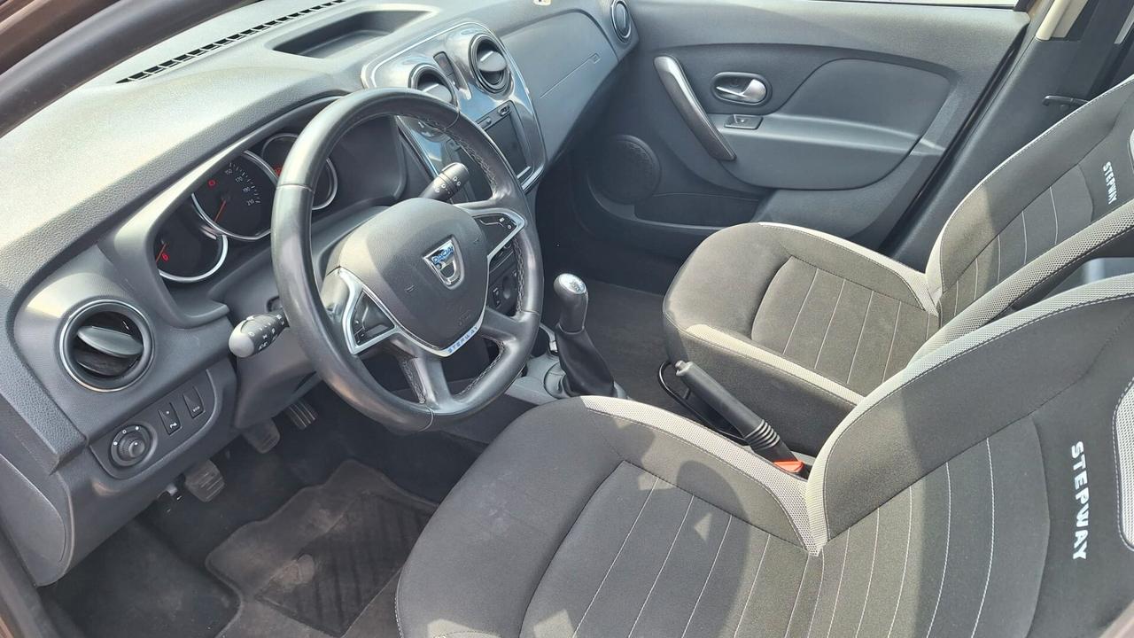 Dacia Sandero Stepway 90CV Techroad