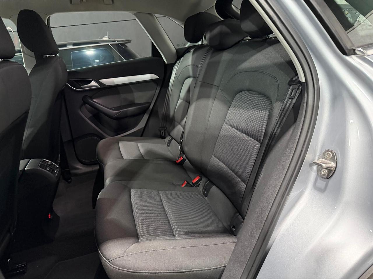 Audi Q3 4x4+Automatico+Navigatore+Led