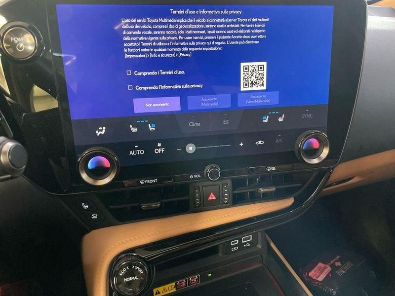 Lexus NX NX 350h 2.5 Luxury 4wd 244cv e-cvt