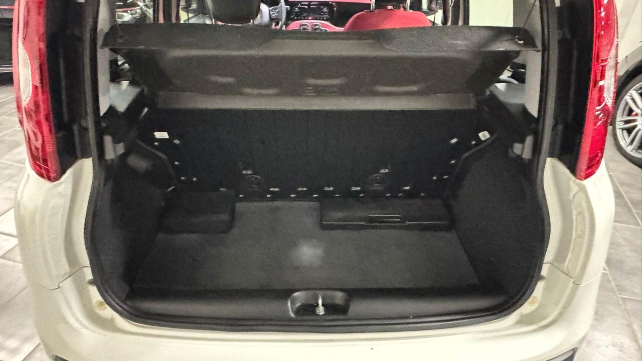 Fiat Panda 0.9 TwinAir Turbo Natural Power Lounge Pari al Nuovo