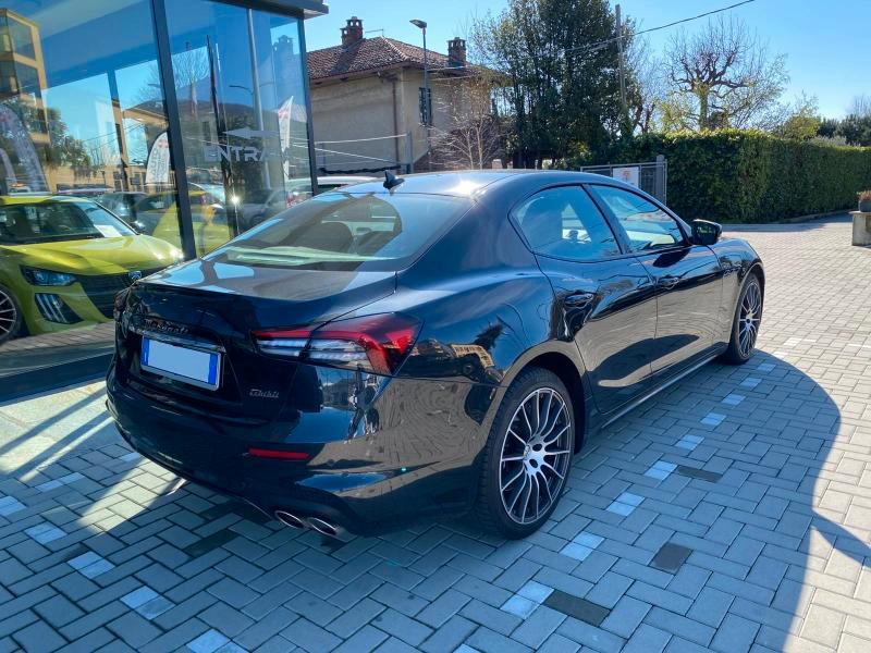 Maserati Ghibli 3.0 V6 Modena 430cv awd auto