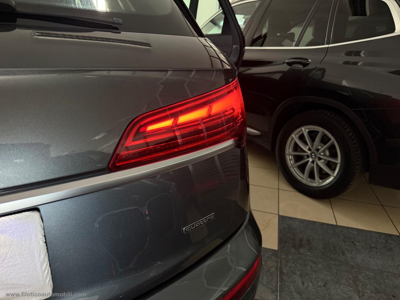 AUDI Q5 40 TDI 204CV qu. S tr. S line MATRIX - LUCI AMBIENTE FULL