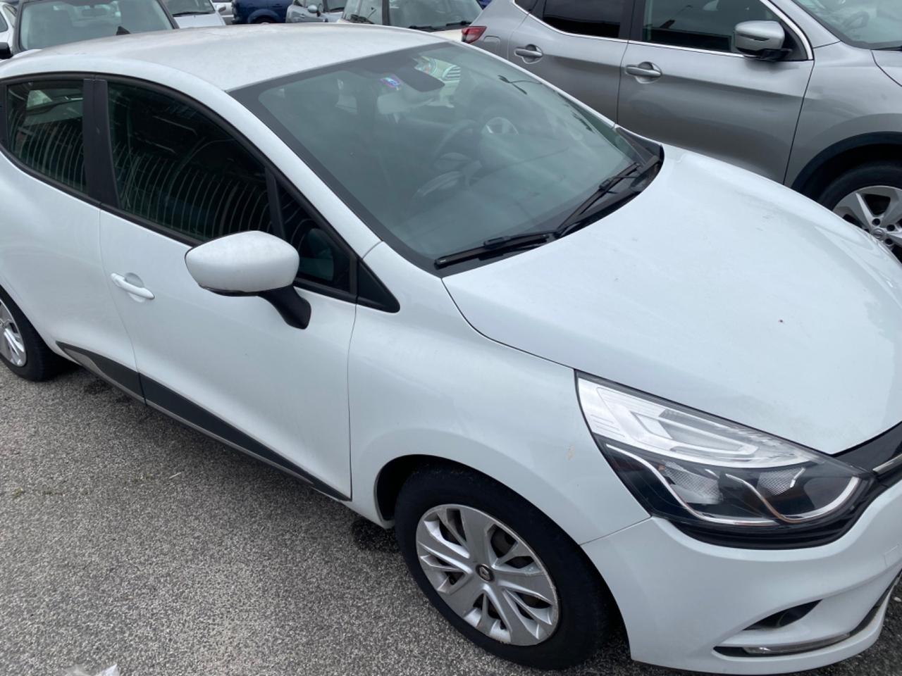 Renault Clio 4 posti