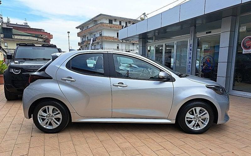 Toyota Yaris Yaris 1.5h Active