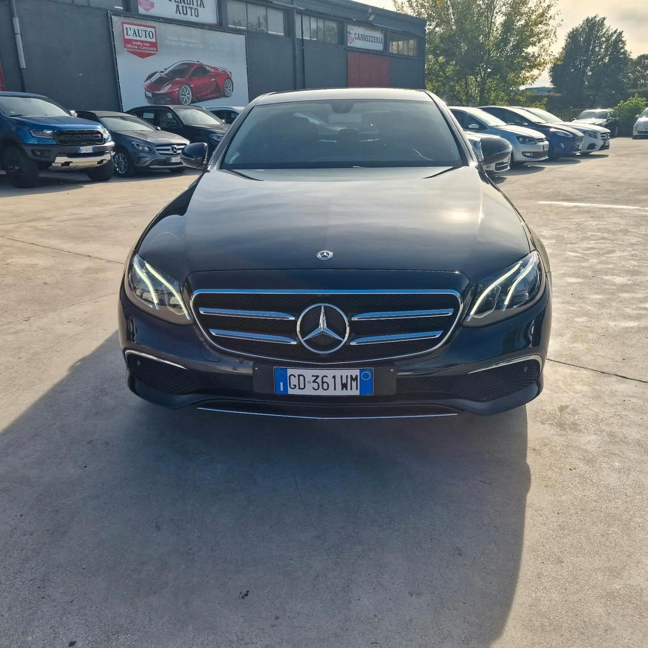 Mercedes-benz E 200 d Auto Premium Plus UNICO PTROPRIETARIO TAGLIANDI UFFICIALI