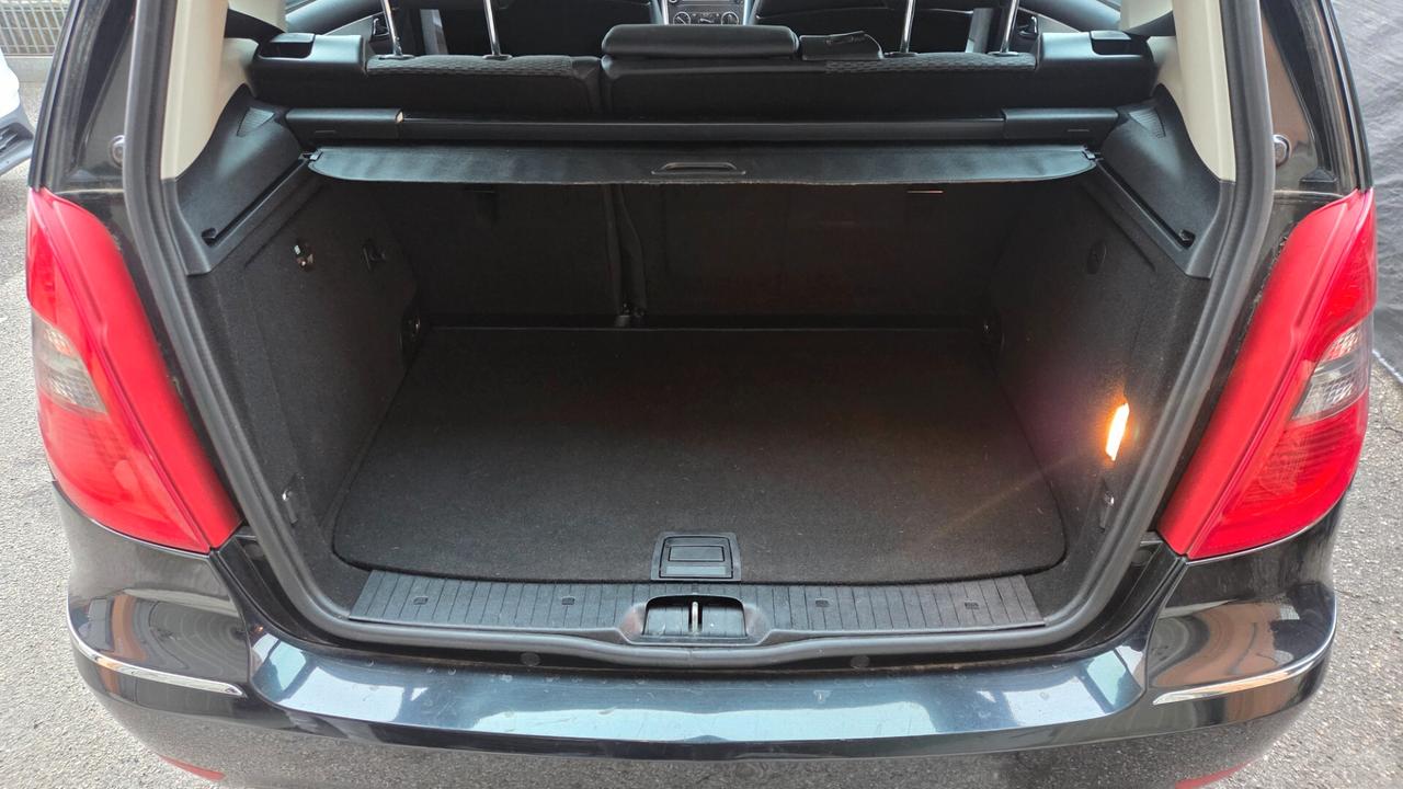 Mercedes-benz A 160 BlueEFFICIENCY Special Edition Sport