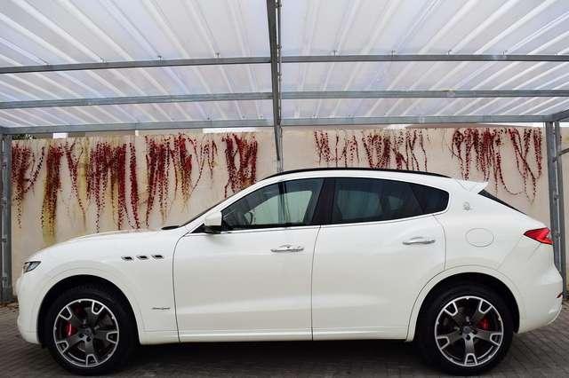 Maserati Levante 3.0 V6 SQ4 Automatica 430 cv Gransport