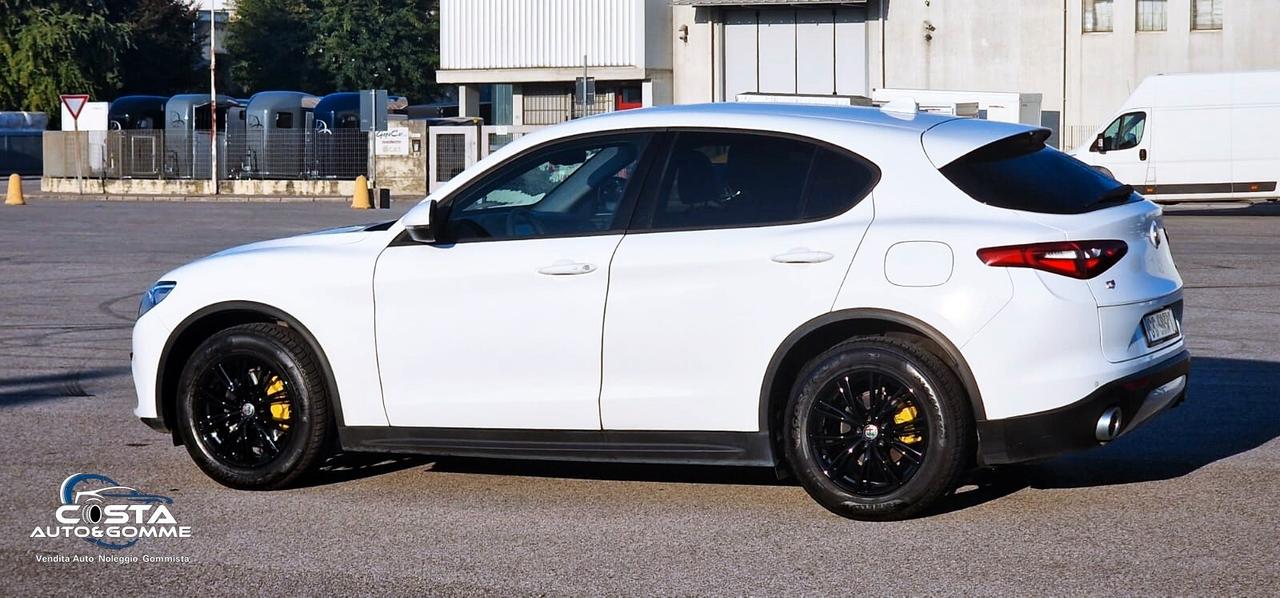 Alfa Romeo Stelvio 2.2 Turbodiesel 190 CV AT8 Q4 Executive