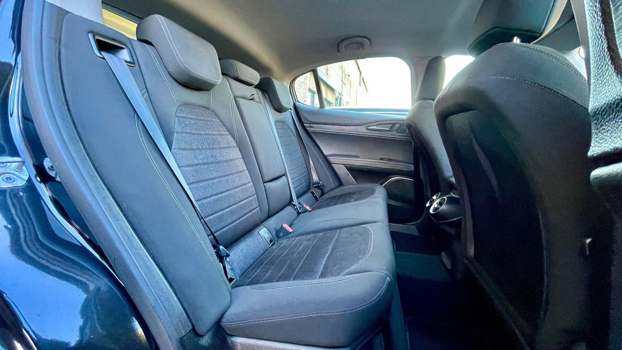 ALFA ROMEO STELVIO 2.2 TURBODIESEL AT8 Q4 190CV – LED, PORTELLONE ELETTRICO, CRUISE CONTROL