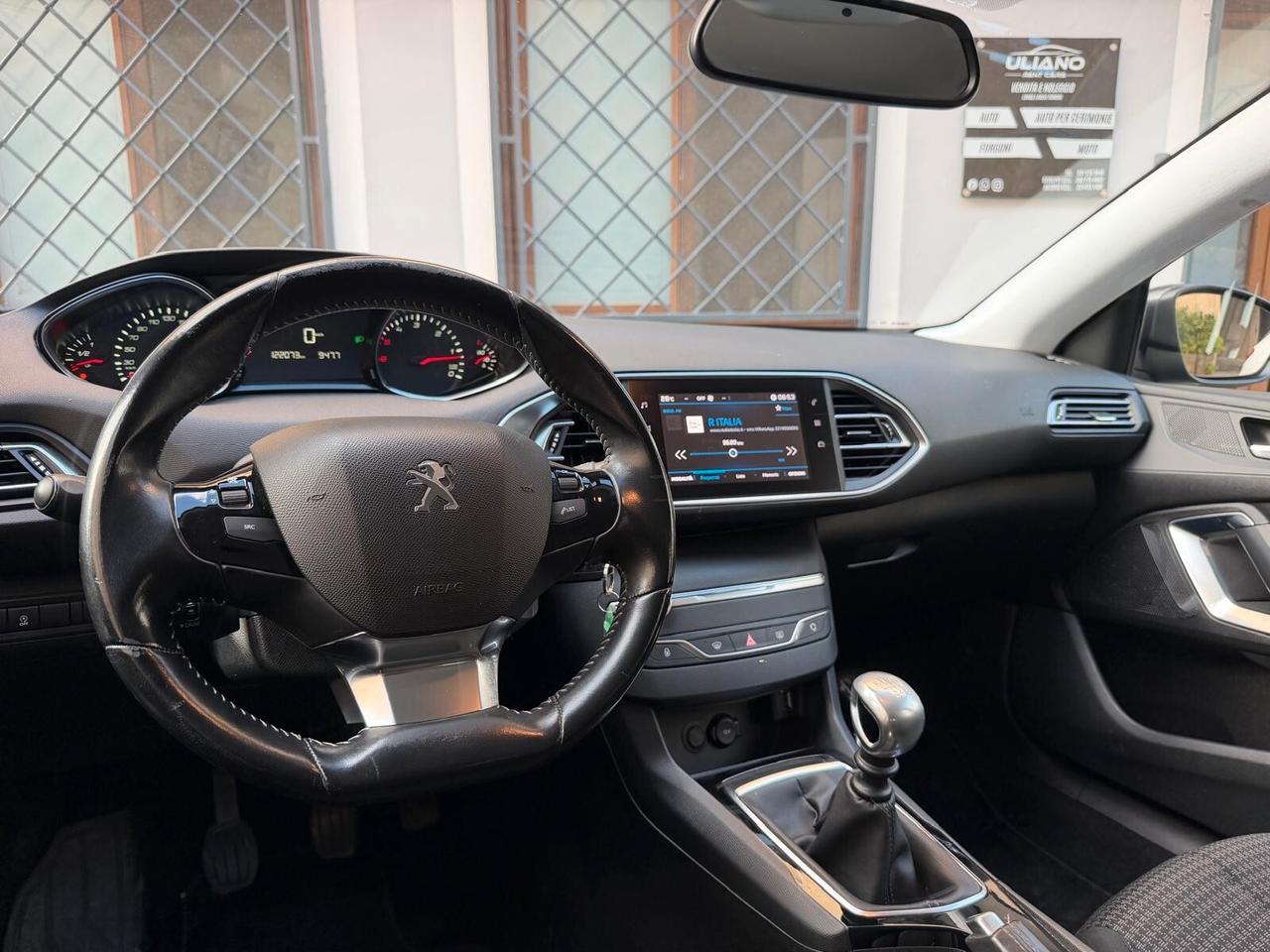 Peugeot 308 BlueHDi 130 S&S Active