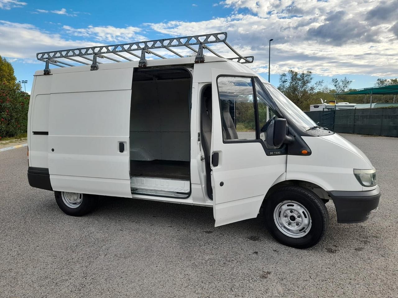 Ford Transit/Tourneo/Bus Transit 330 2.4 TD/125 cat PL-TM Furg.