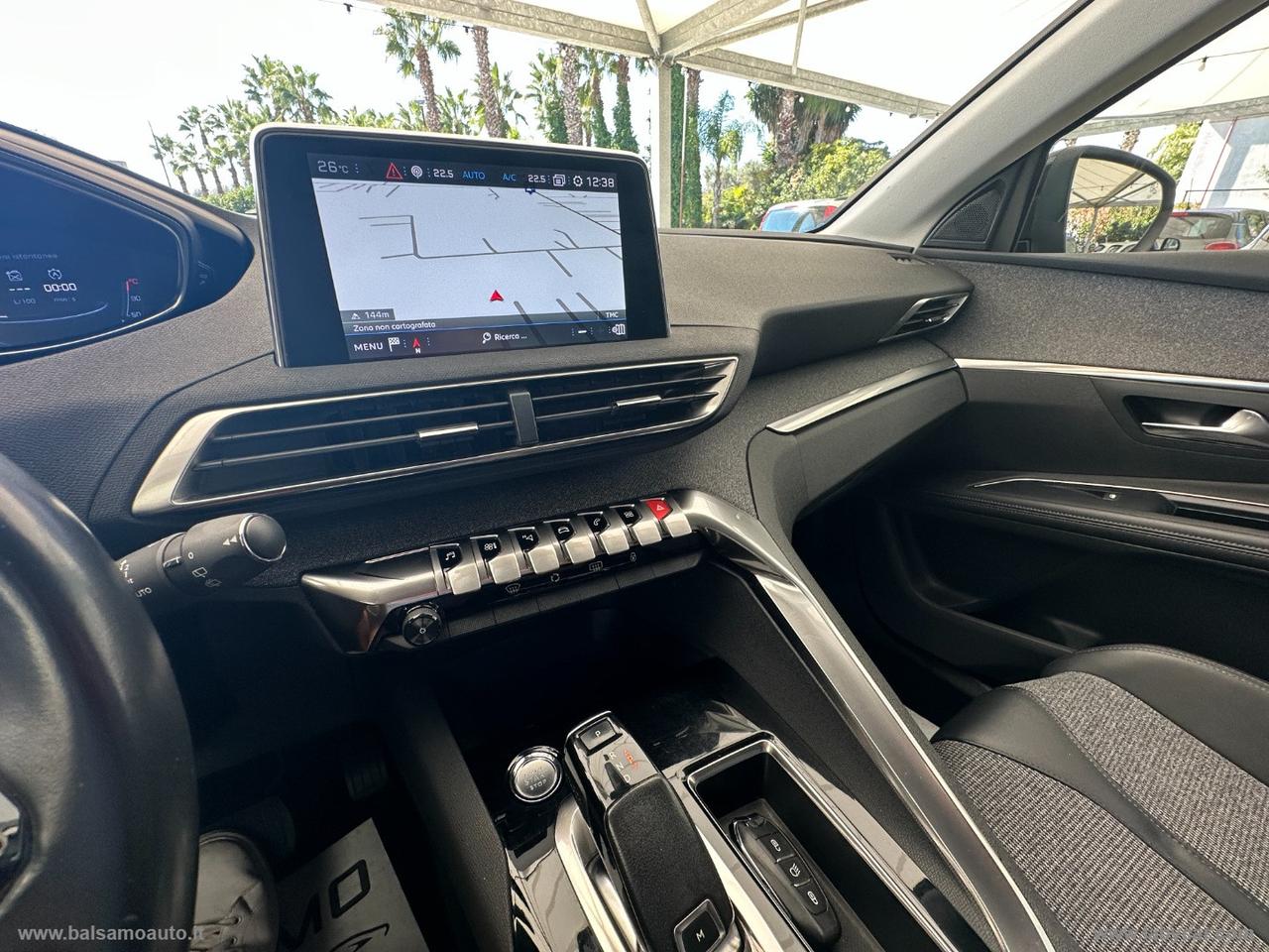 PEUGEOT 5008 BlueHDi 130 S&S EAT8 Allure