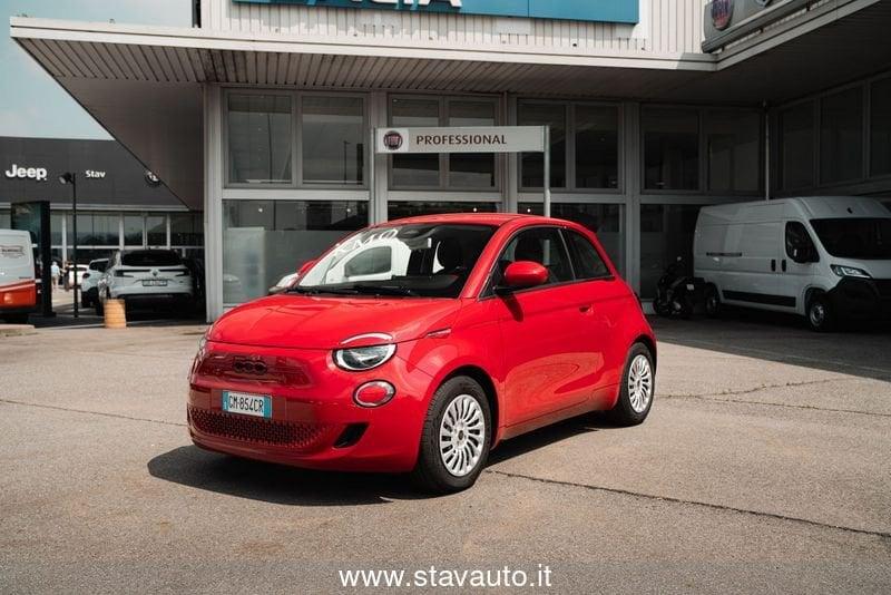 FIAT 500 La Nuova 500e RED 100% Elettrica