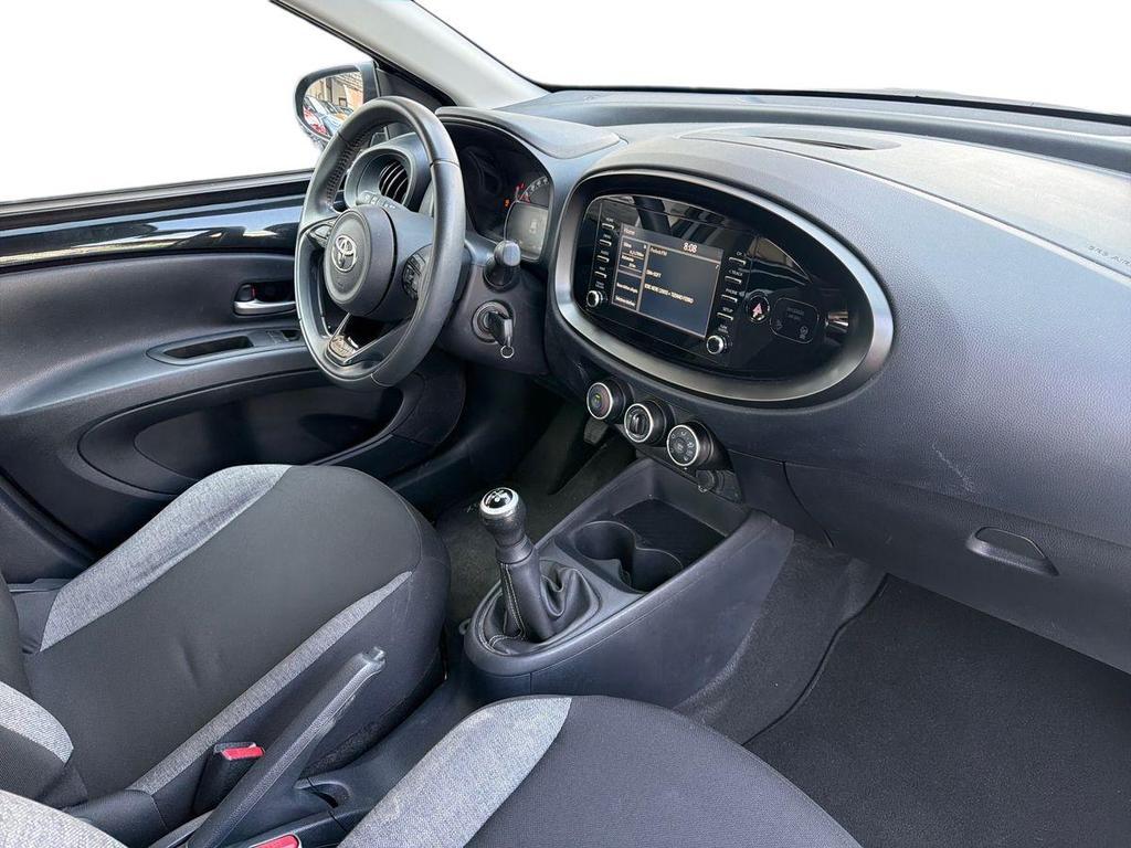 Toyota Aygo X 1.0 Active 72cv