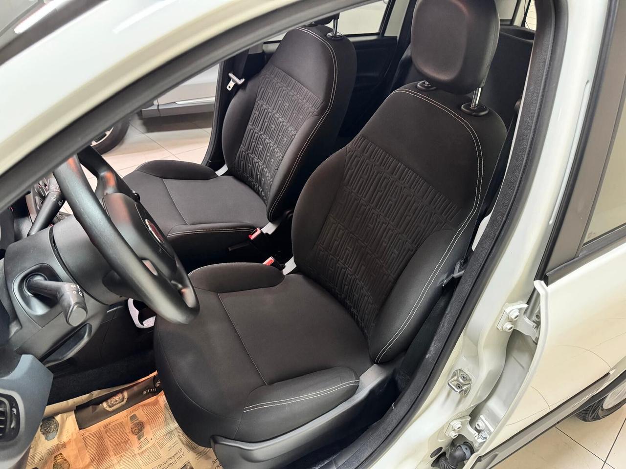 Fiat Panda 1.0 FireFly S&S Hybrid AZIENDALE