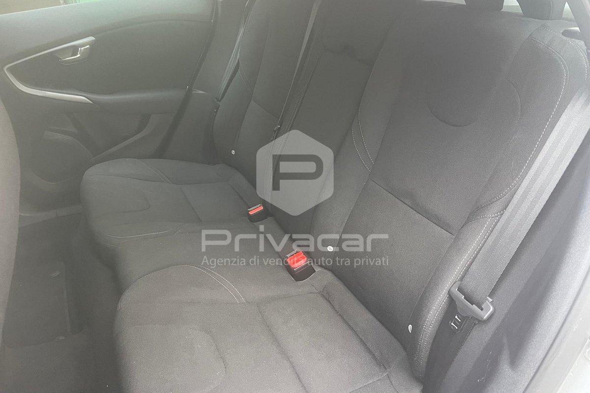 VOLVO V40 D2 1.6 Business Edition