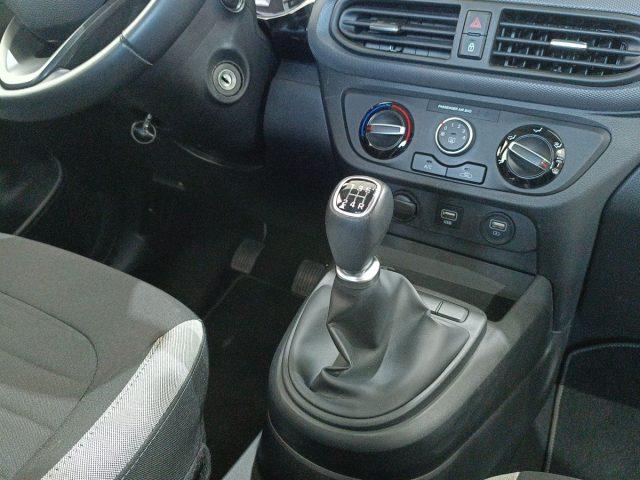 HYUNDAI i10 1.0 MPI Tech