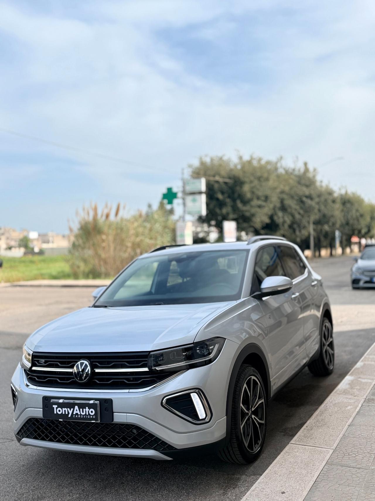 Volkswagen T-Cross 1.0 tsi R-Line edition Plus 115cv TELECAMERA,NAVI,APPLE CARPLAY,VIRTUAL COCKPIT, GARANZIA UFFICIALE