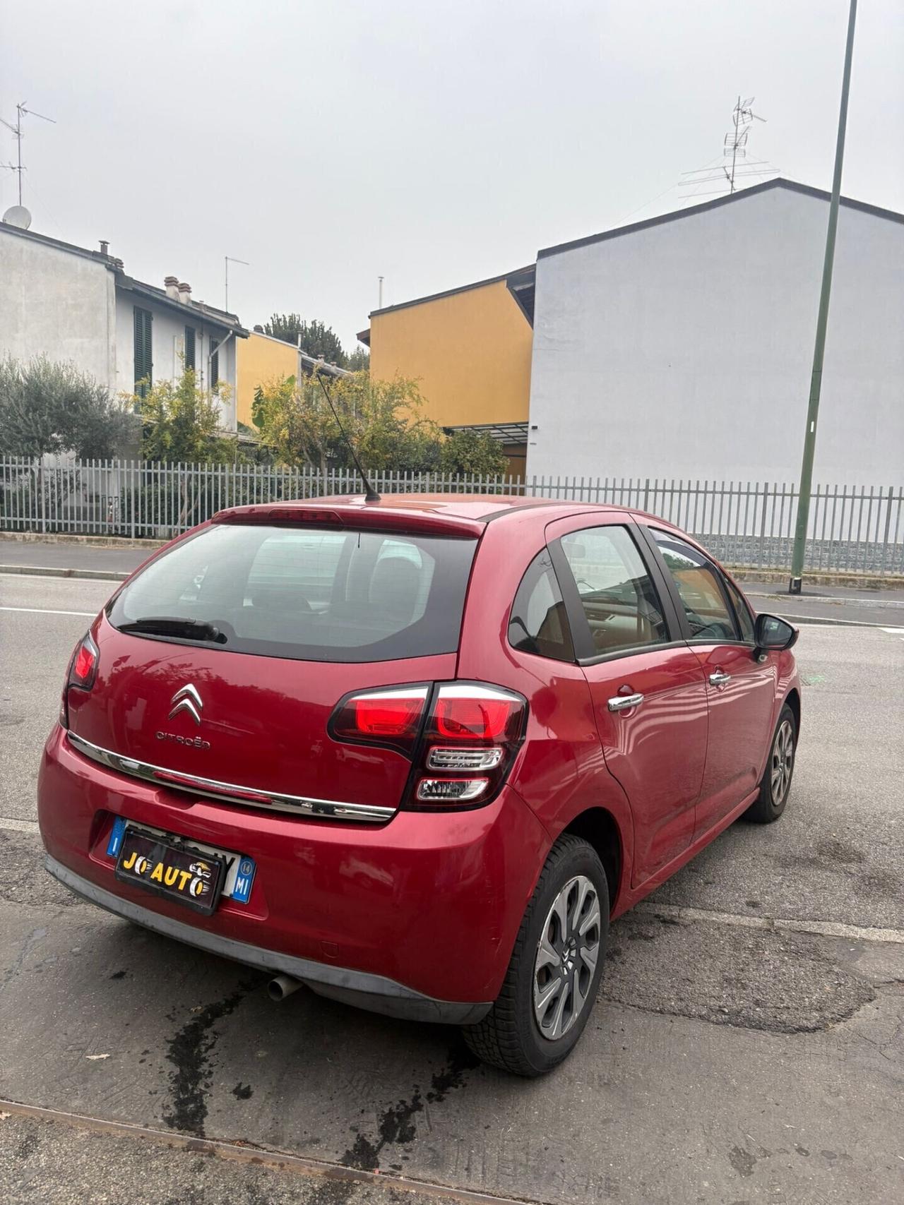 Citroen C3 PureTech 82 Attraction Van