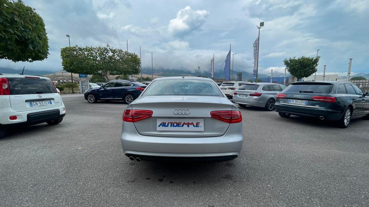 Audi A4 2.0 TDI clean diesel multitronic Ambiente