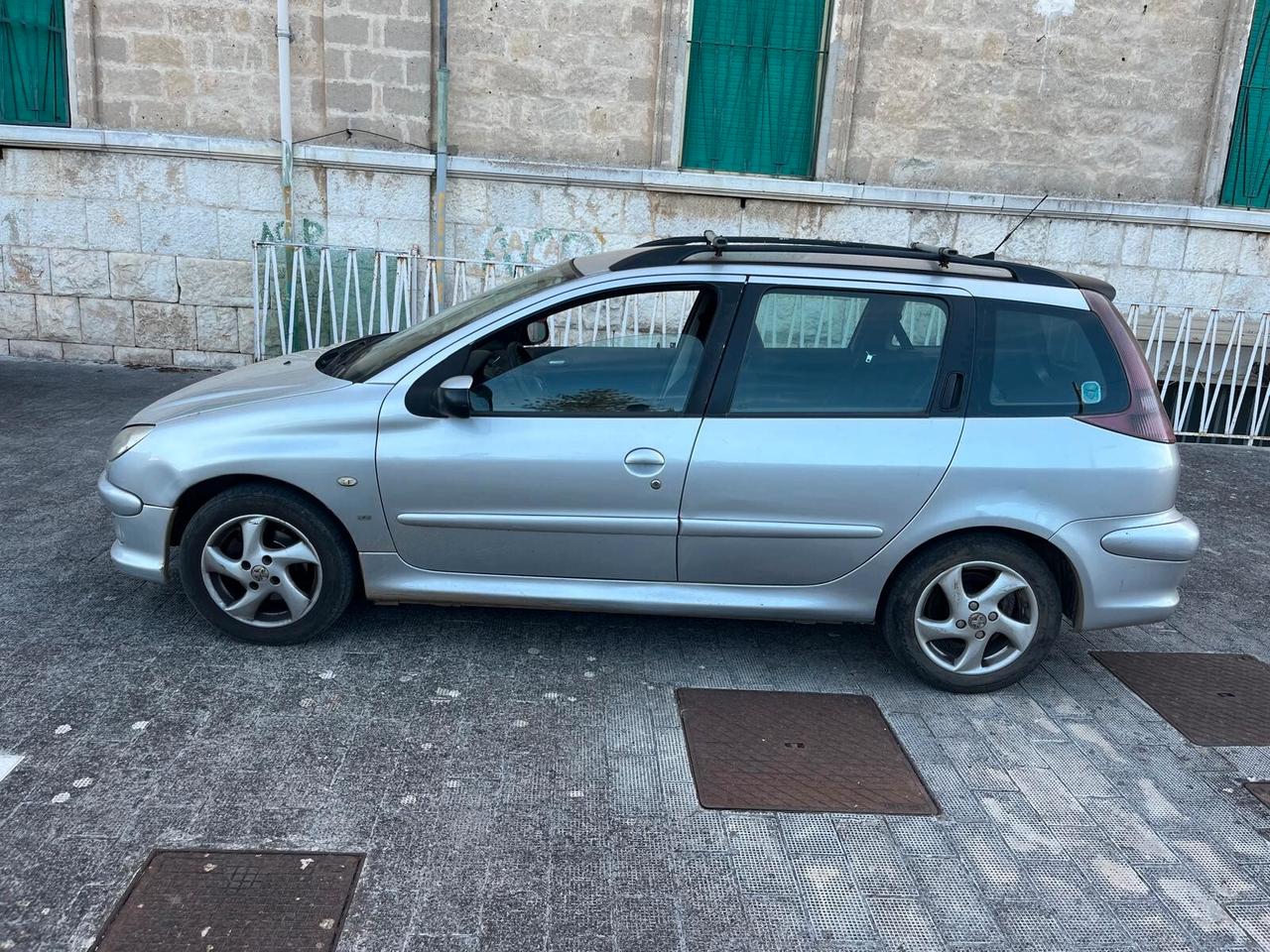 Peugeot 207 S.W. 1.6 HDi 110CV 5p. Gancio Traino Perfetta
